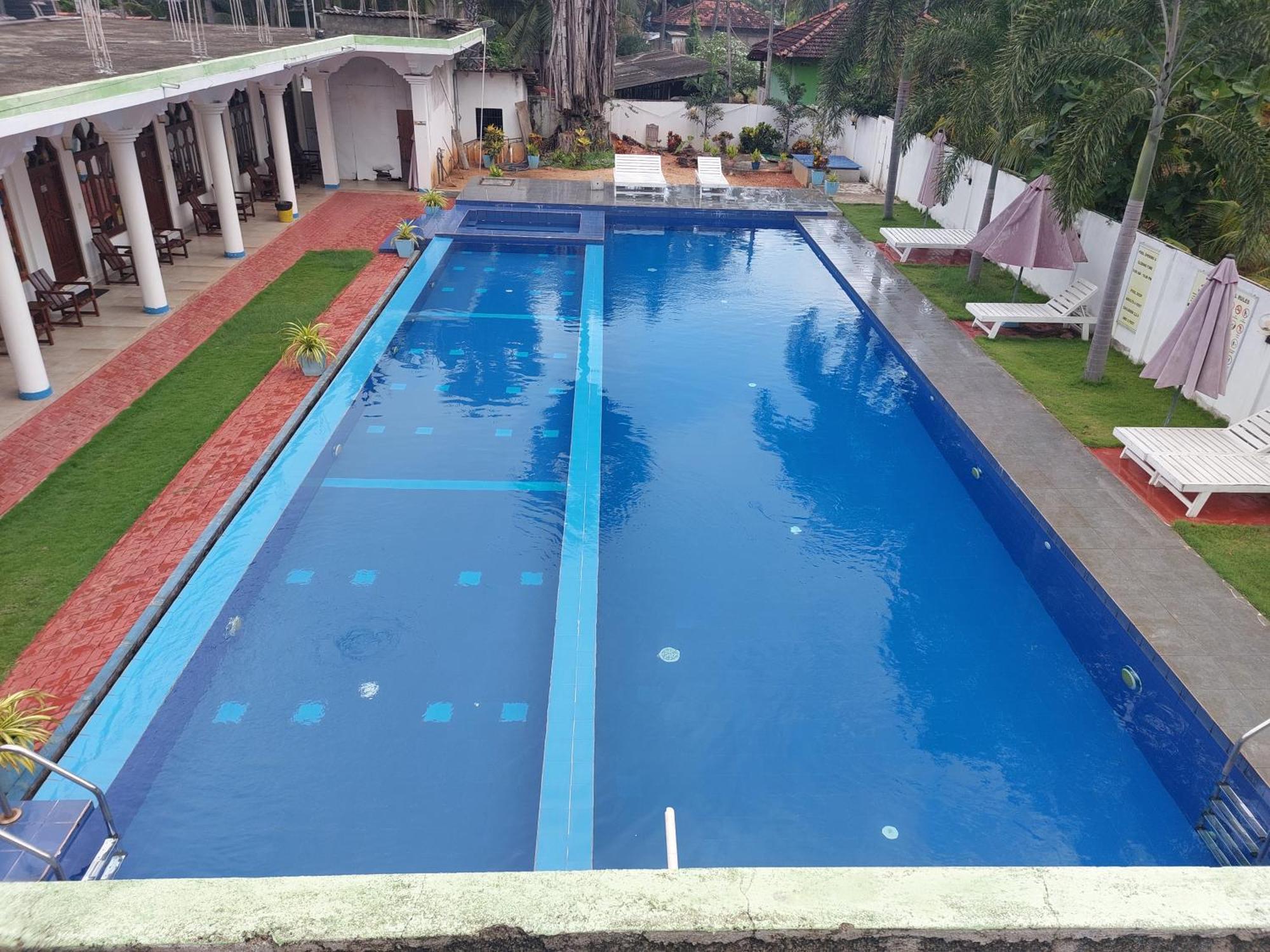 Mrd Beach Hotel ตรินโคมาลี ภายนอก รูปภาพ